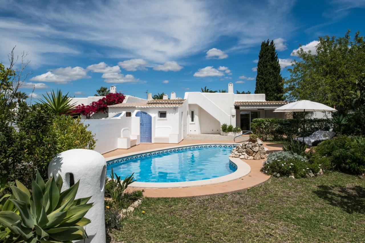 The Carobs Villas Карвоейру Экстерьер фото